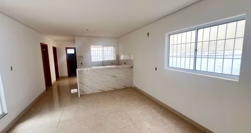 Linda casa moderna no Santa Rosa