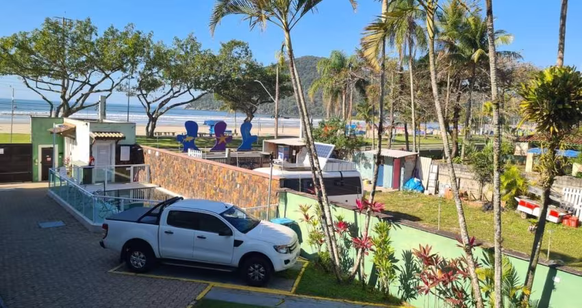 Casa de 2 Quartos em Condomínio no Centro de Bertioga-SP: Aproveite essa Oportunidade Única!