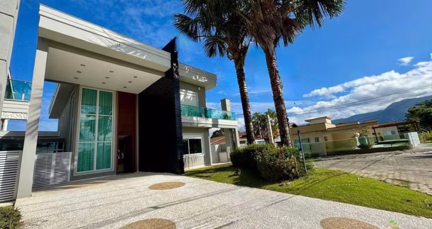 IMÓVEL DE ALTO PADRÃO A VENDA NO MORADA DA PRAIA - BERTIOGA/SP: Casa de Luxo com 5 Quartos, 4 Suítes e 6 Vagas de Garagem!