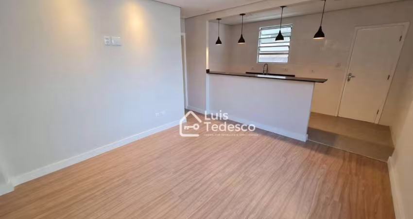 Apartamento com 2 dormitórios à venda, 74 m² por R$ 420.000,00 - Boqueirão - Santos/SP
