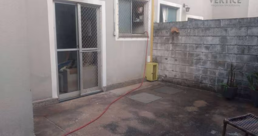 APARTAMENTO TÉRREO - QUINTAL
