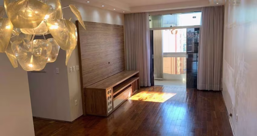 LIndo Apartamento área Central - Todo Reformado