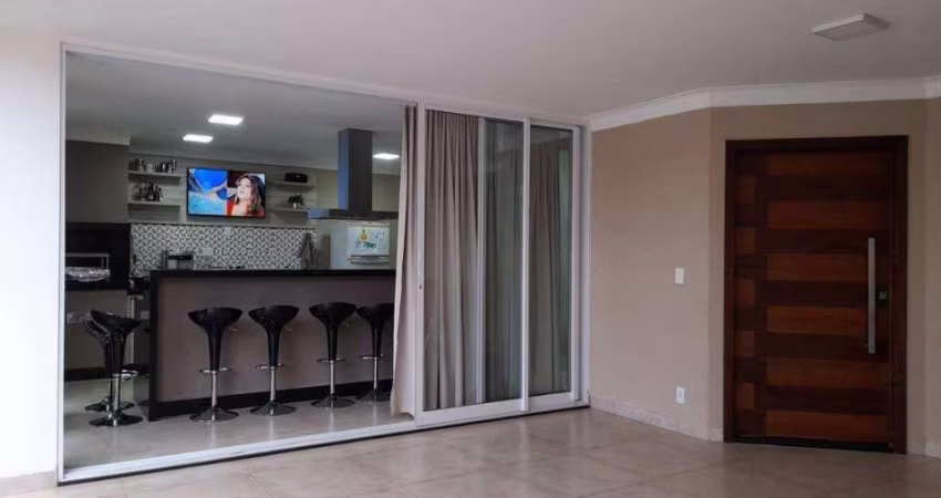 Casa com 3 dormitórios à venda, 158 m² por R$ 630.000 - Centro - Cedral/SP