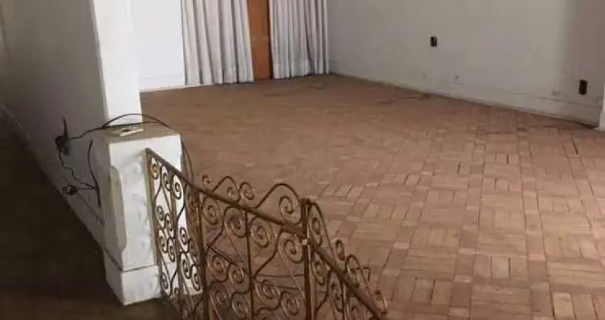 Casa com 6 dormitórios à venda, 220 m² por R$ 980.000 - Centro - São José do Rio Preto/SP