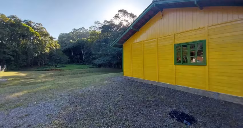 Sitio com casa em tijucas
