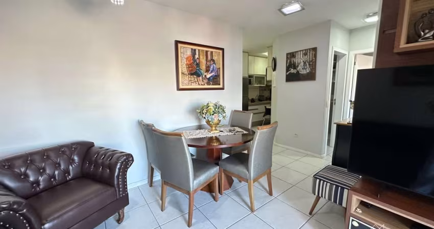 Apartamento no bairro Roçado - São José