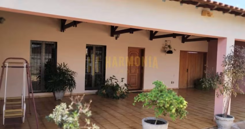 Cara térrea a venda no bairro Santa Angelina.