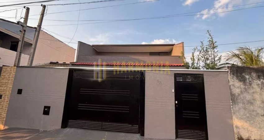 Lindo sobrado a venda no bairro Lupo II.