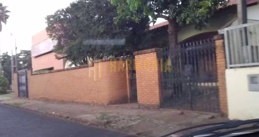 Casa térrea a venda no centro de Araraquara