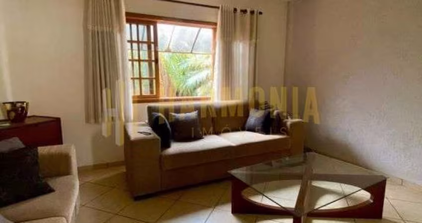 Casa a venda no bairro Santa Júlia
