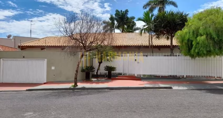 Bela casa para locação ou venda na Vila Harmonia