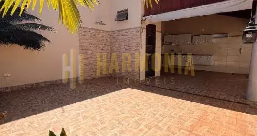 Casa com 3 quartos para alugar no Residencial Cambuy, Araraquara 