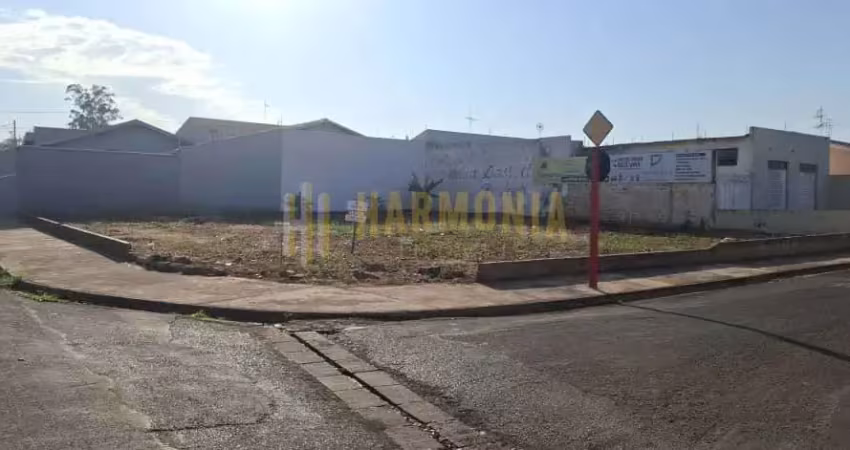 Terreno à venda no Parque Residencial Vale do Sol, Araraquara 