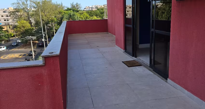 Vendo cobertura a 80 metros da praia do Recreio dos Bandeirantes RJ