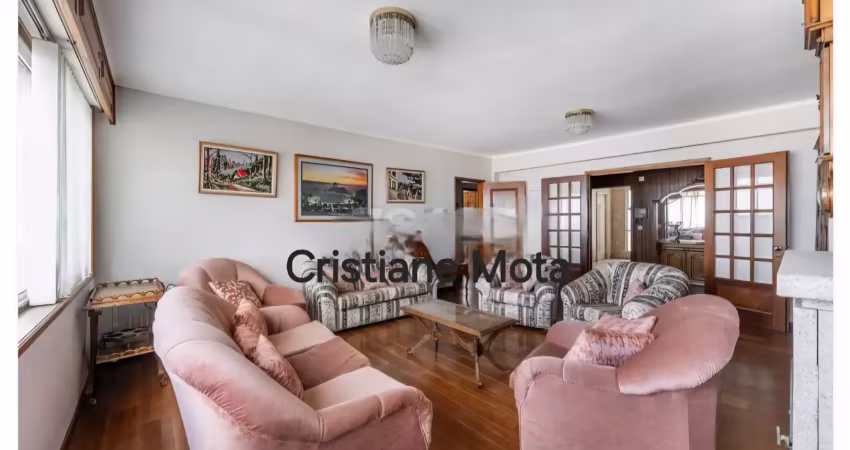 Vendo amplo apartamento 4 quartos, 3 banheiros c/ vaga  (porteira fechada) aveiro portugal