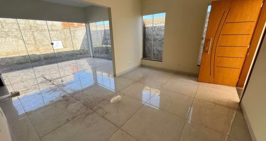 Linda Casa Terrea de 250m² 3/4 Sendo 1Suite no Res São Jose Distrito