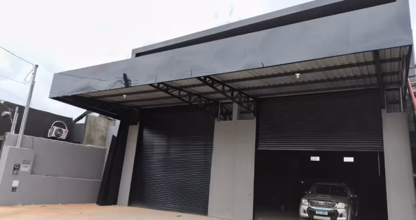 Galpão novo com mezanino. ótima localização. VALOR A COMBINAR