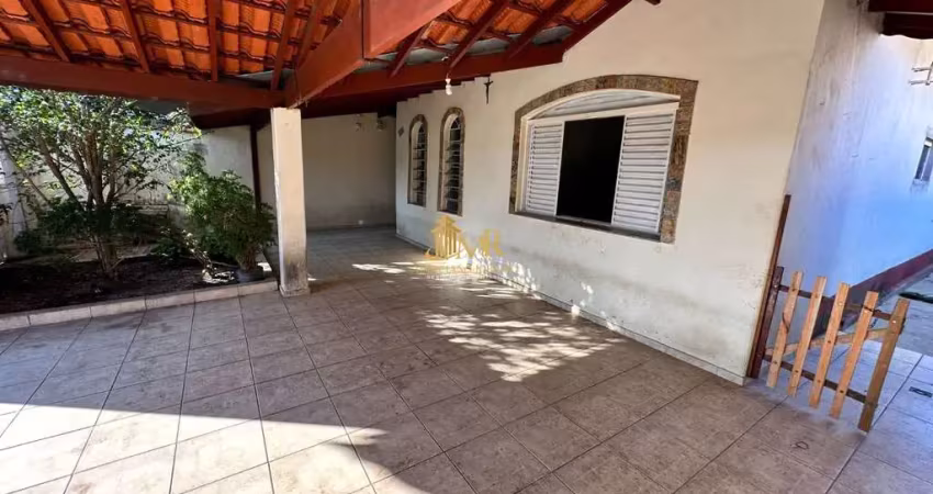 Casa térrea, 03 dormitórios à Venda, ACEITA PERMUTA COM CASA OU APARTAMENTO, Vil