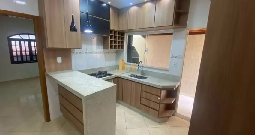 Casa semi mobiliada com planejados à Venda, Beira Rio II, Guaratinguetá, SP
