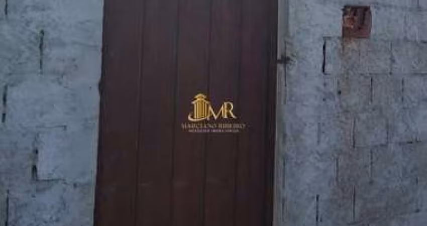 Lote murado, próximo a peixoto de Castro, Bairro da Cruz, Lorena