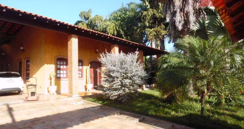 Casa com 6 dormitórios à venda, 454 m² por R$ 2.500.000,00 - Chácara Letônia - Americana/SP