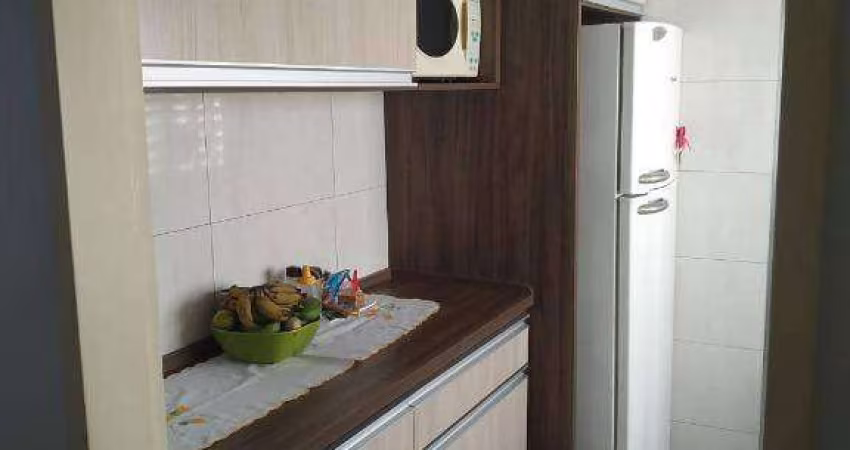 Apartamento com 03 dormitórios