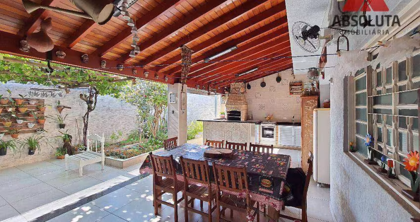 Casa com 3 dormitórios à venda, 287 m² por R$ 1.200.000,00 - Parque Novo Mundo - Americana/SP