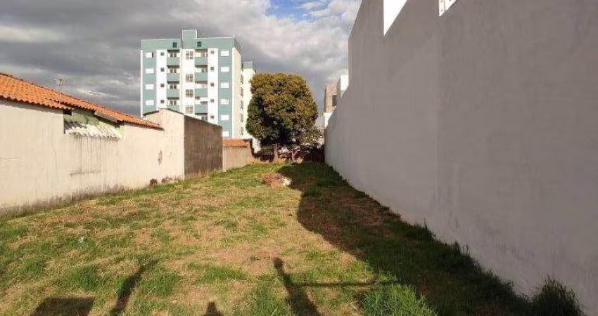 Terreno 500 m2 em Americana