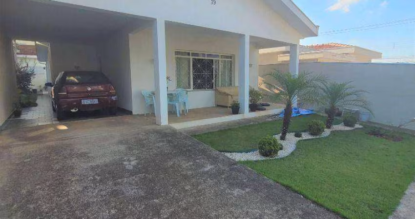 Casa com 3 dormitórios à venda, 210 m² por R$ 640.000,00 - Vila Louricilda - Americana/SP
