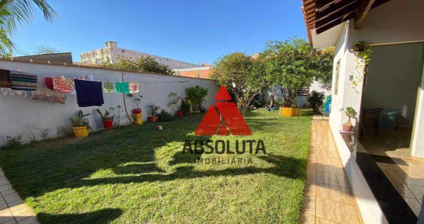 Casa com 3 dormitórios à venda, 231 m² por R$ 850.000,00 - Vila Mollon IV - Santa Bárbara D'Oeste/SP