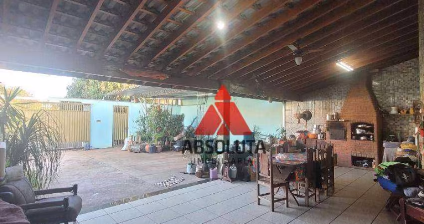Casa com 2 dormitórios à venda, 108 m² por R$ 650.000 - Jardim Dona Regina - Santa Bárbara D'Oeste/SP