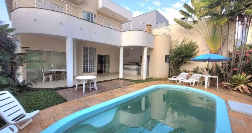 Casa com 3 dormitórios para alugar, 290 m² por R$ 8.200/mês - Jardim Imperador - Americana/SP