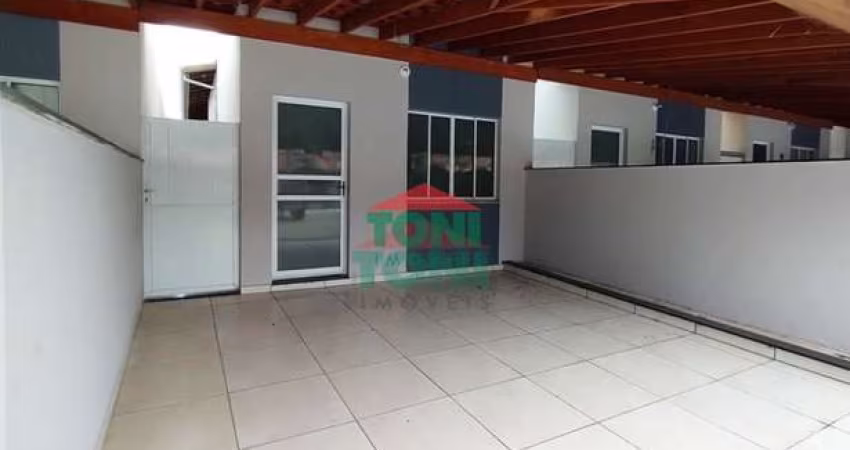 Aluguel de Casa em Condomínio de Alto Padrão em Salto-SP, Residencial Santo Stéfano: 3 quartos, 1 suíte, 1 sala, 2 banheiros, 2 vagas.