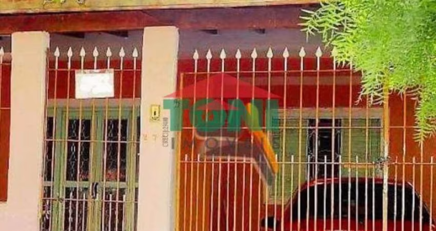 Casa à venda em Salto-SP, no Jardim Saltense, com 2 quartos, 1 sala, 2 vagas de garagem e 158,60 m² de área