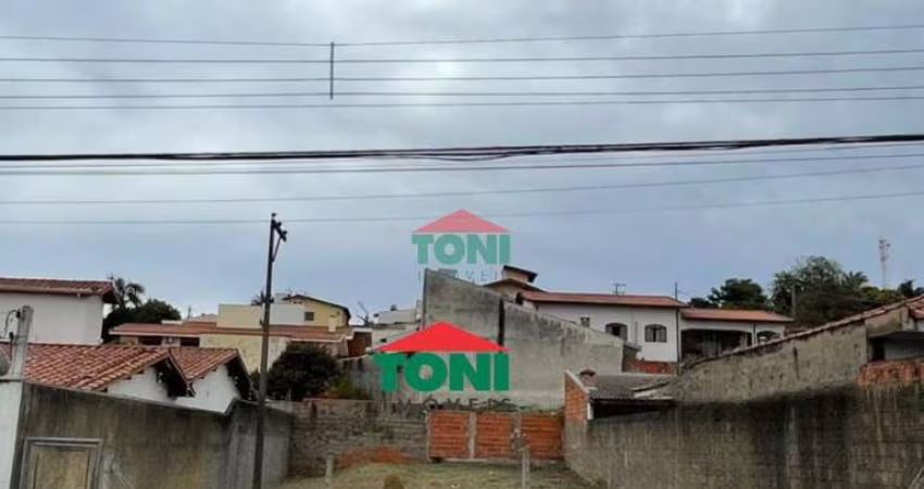 Terreno Residencial/Comercial de 360m² à venda em Salto-SP, Jardim Celani: Oportunidade Imperdível!