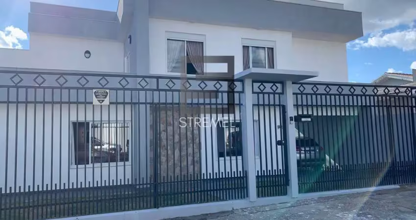 Sobrado para Venda em Guarapuava, Santa Cruz, 4 dormitórios, 2 suítes, 3 banheiros, 3 vagas