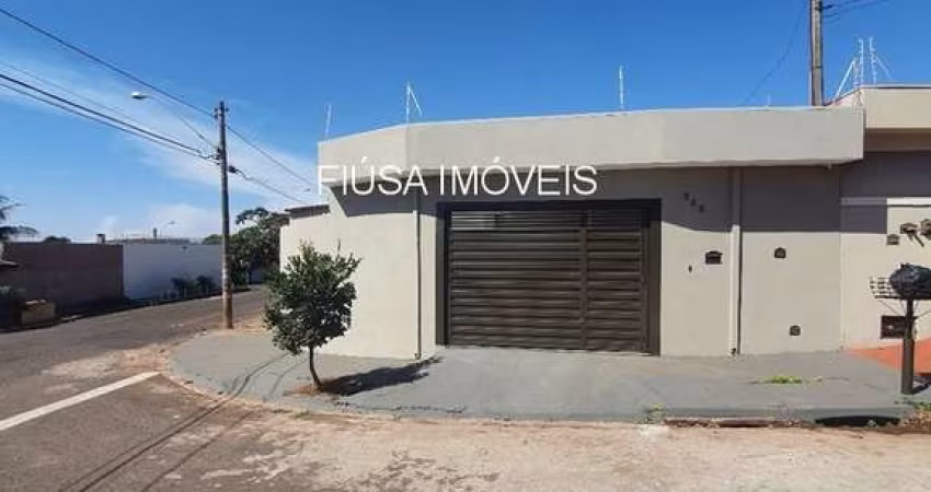 Casa com 2 quartos à venda na Rua Edgard Colombini, Jardim Arlindo Laguna, Ribeirão Preto