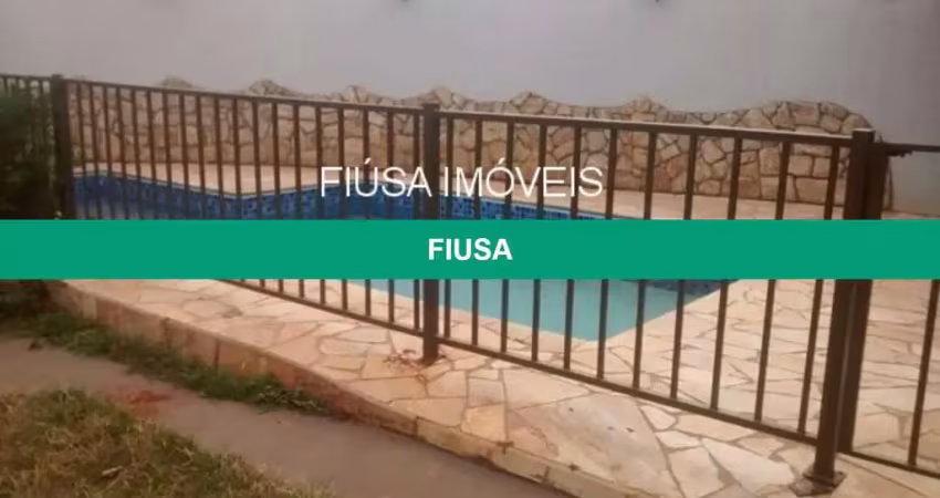 Casa com 3 quartos à venda na Rua Affonso Delloiágono, 1, Parque Residencial Cândido Portinari, Ribeirão Preto