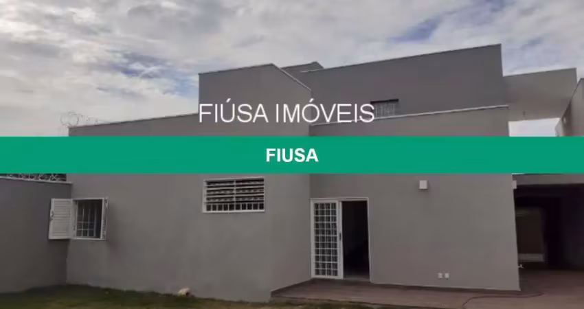Casa com 3 quartos à venda na R, Sumarezinho, Ribeirão Preto