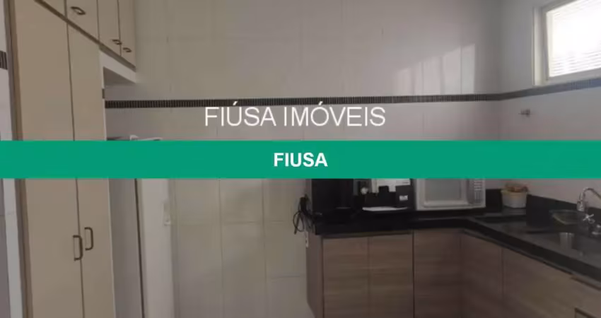 Casa com 3 quartos à venda na RUA VICTOR REBOUÇA, Jardim Macedo, Ribeirão Preto