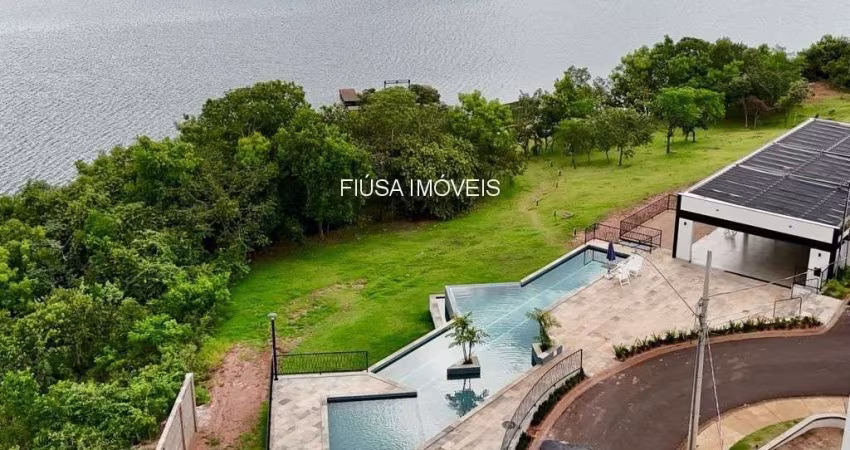 Casa em condomínio fechado com 3 quartos à venda na rua 1, Zona Rural, Rifaina