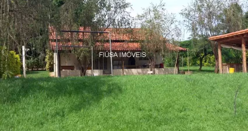 Chácara / sítio com 2 quartos à venda na R, 1, Zona Rural, Rifaina