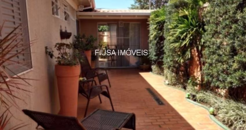 Casa com 3 quartos à venda na Rua Maria Candida, 150, 1, Jardim Zara, Ribeirão Preto