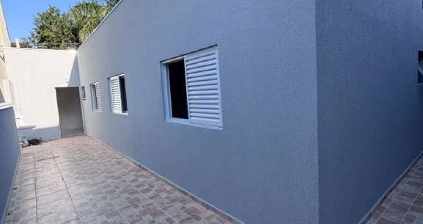 Imperdível: Casa à venda em Jundiaí-SP, Jardim Sarapiranga! 3 quartos, 1 suíte, 1 sala, 2 banheiros, 3 vagas garagem, 80m².