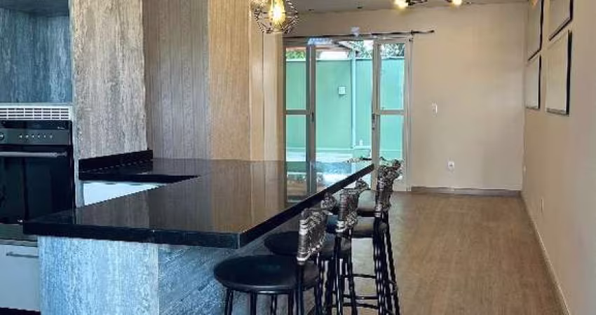 CASA EM CONDOMÍNIO COM 3 DORMITÓRIOS SENDO 1 SUÍTE COM CLOSET VARANDA ÁREA GOURMET E JARDIM INTERNO COM 2 VAGAS DE GARAGEMMEDEIROS, JUNDIAÍ