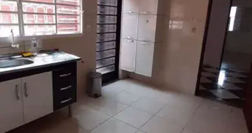 Casa à venda em Jundiaí-SP, na Vila Isabel Eber: 2 quartos, 1 suíte, 1 sala, 2 banheiros, 1 vaga e 80,00 m²!
