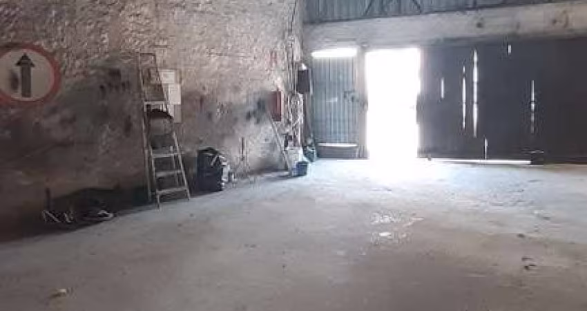 Galpão Comercial à Venda em Jundiaí-SP, Bairro Vila Arens - Mais 2 casas no terreno, 520m².