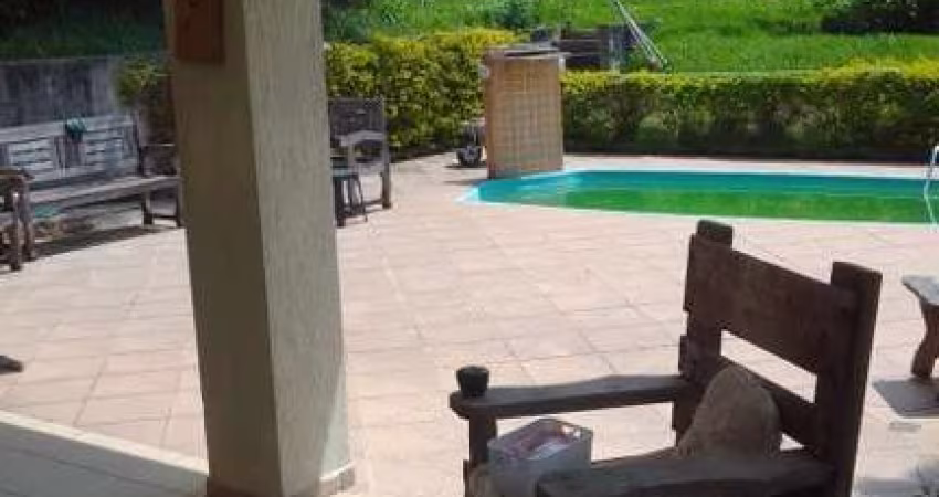 LINDO SOBRADO COM 5 DORMITÓRIOS E PISCINA, CAFEZAL SETE, ITUPEVA SP.