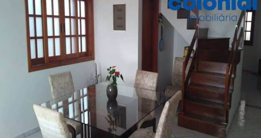 SOBRADO COM 3 SUÍTES NO CIDADE JARDIM, JUNDIAÍ.