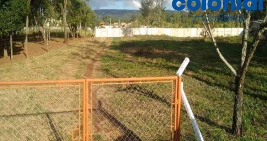 TERRENO IDEAL PARA CHÁCARA NO VALE DOS CEBRANTES.